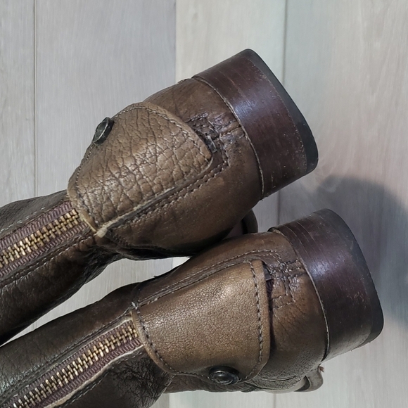 Frye Womens Melissa Button Zip Short Dk Leather 12959 Ankle Boots shoes 8.5 - Picture 6 of 16